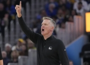 米兰,-包含老鹰大破太阳，全队联手表现赢得胜利的词条