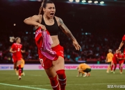 米兰体育官网-瑞士女足展现团结拼搏，备战稳扎稳打