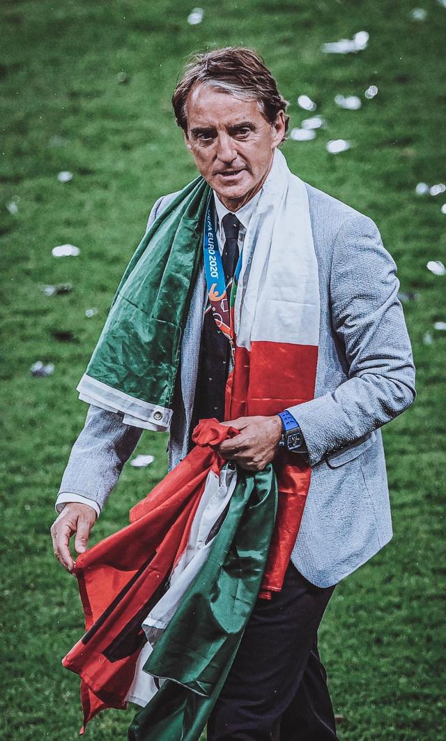 沙特阿拉伯国家队备战匈牙利,决心逆袭 沙特阿拉伯国家队备战匈牙利,决心逆袭