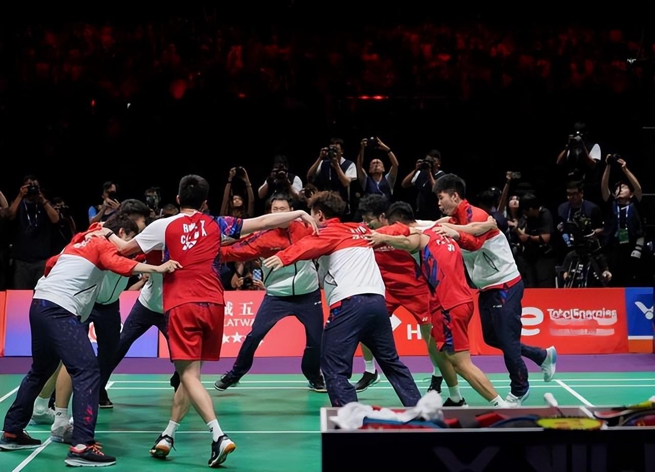 印尼选手夺得头名,喜获成功 印尼选手夺得头名,喜获成功