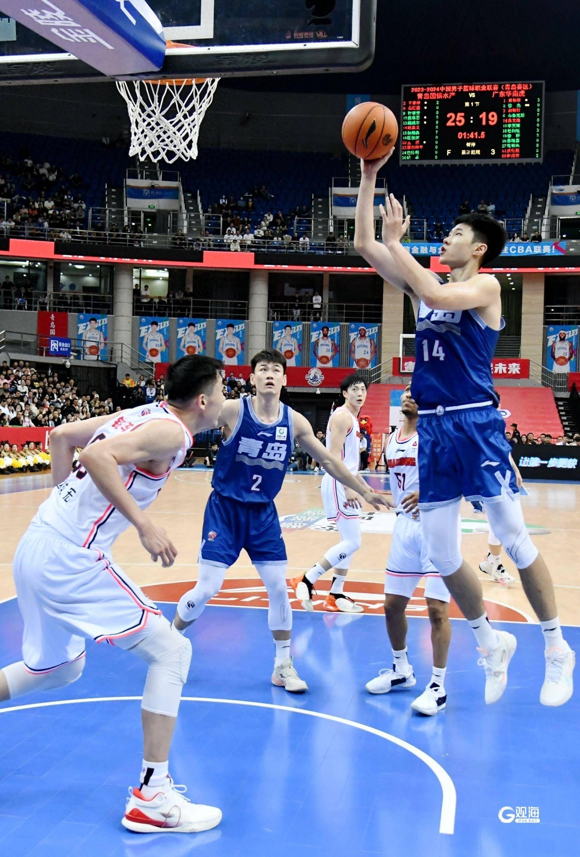 CBA赛场广东男篮豪取三连胜领跑积分榜的简单介绍