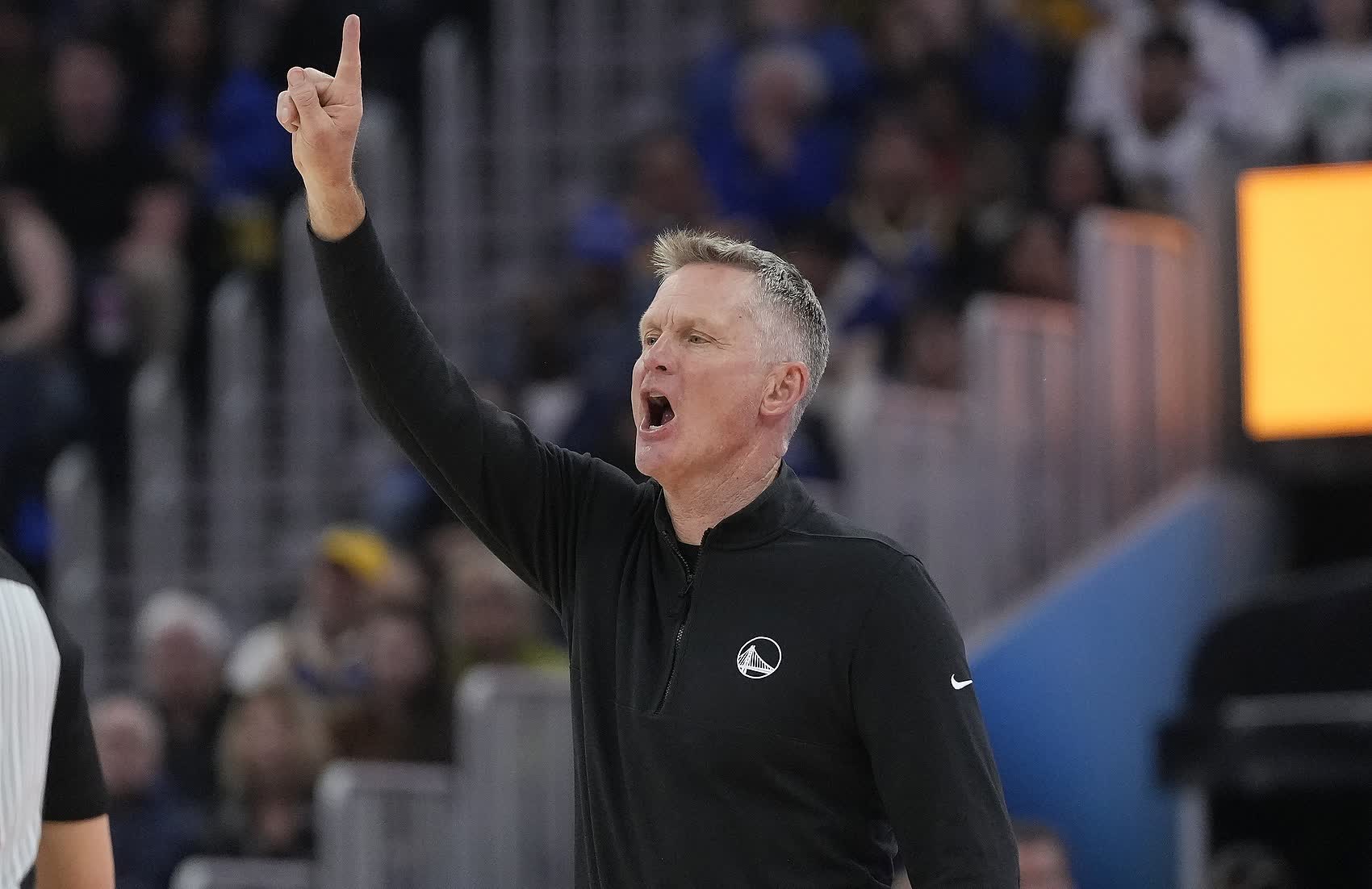 包含老鹰大破太阳,全队联手表现赢得胜利的词条 包含老鹰大破太阳,全队联手表现赢得胜利的词条