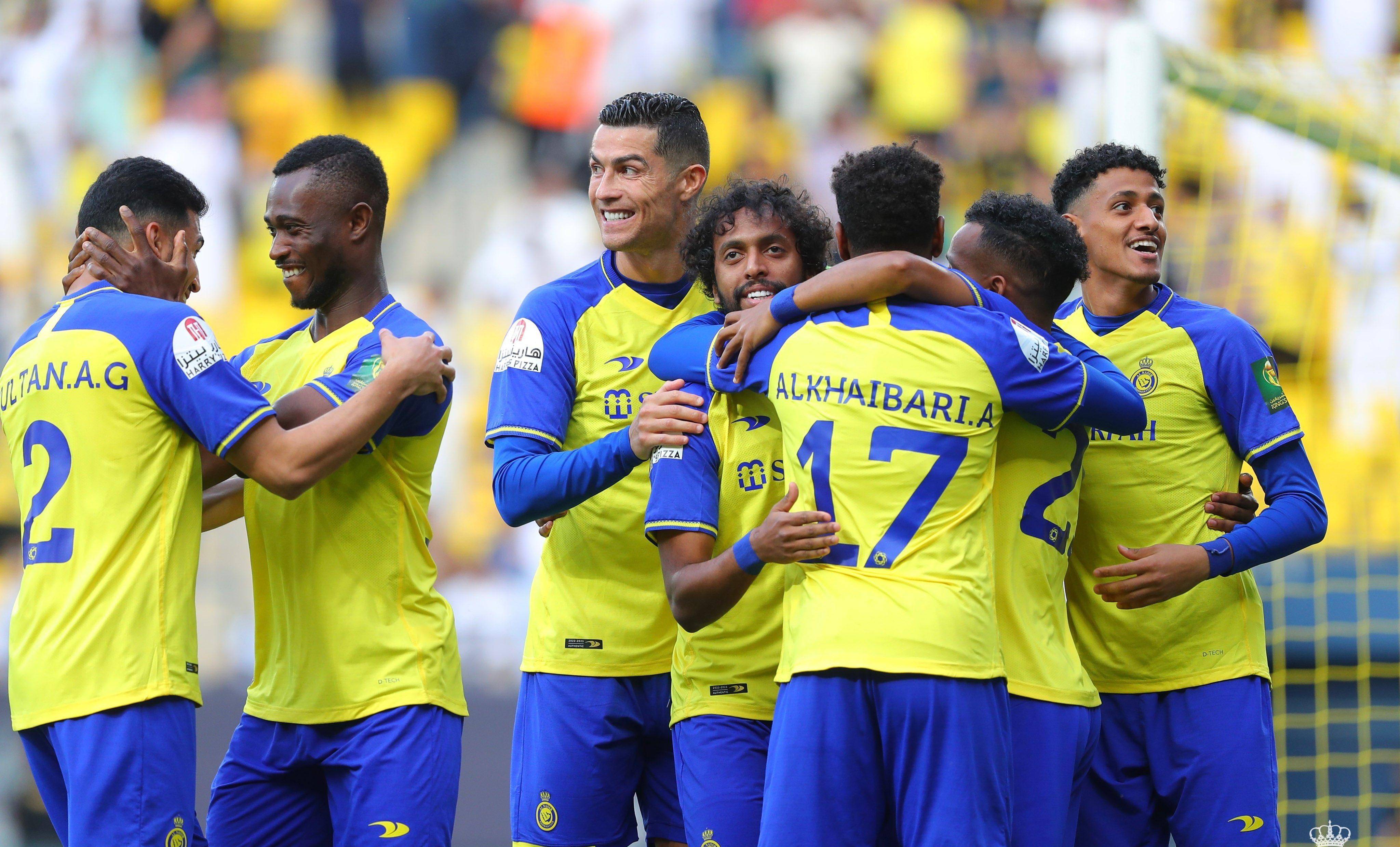 包含摩纳哥队员顶住压力,击败对手夺得胜利的词条 包含摩纳哥队员顶住压力,击败对手夺得胜利的词条