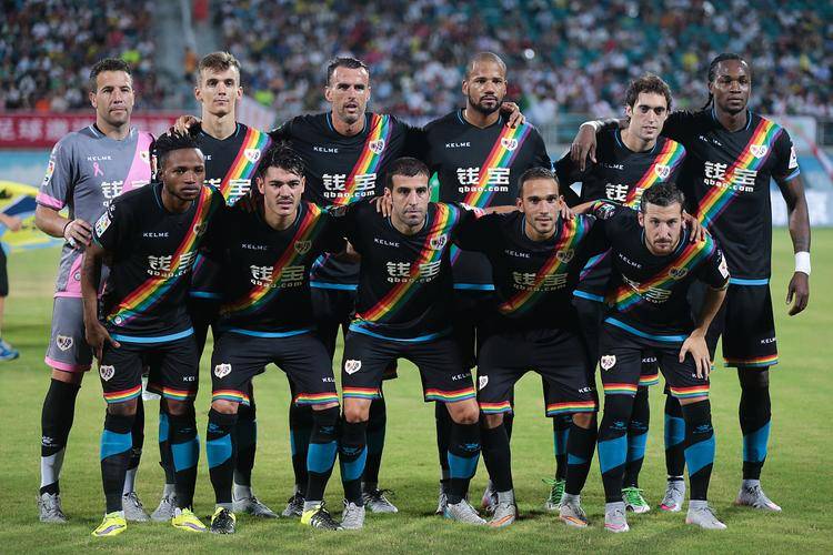 包含摩纳哥队员顶住压力,击败对手夺得胜利的词条 包含摩纳哥队员顶住压力,击败对手夺得胜利的词条