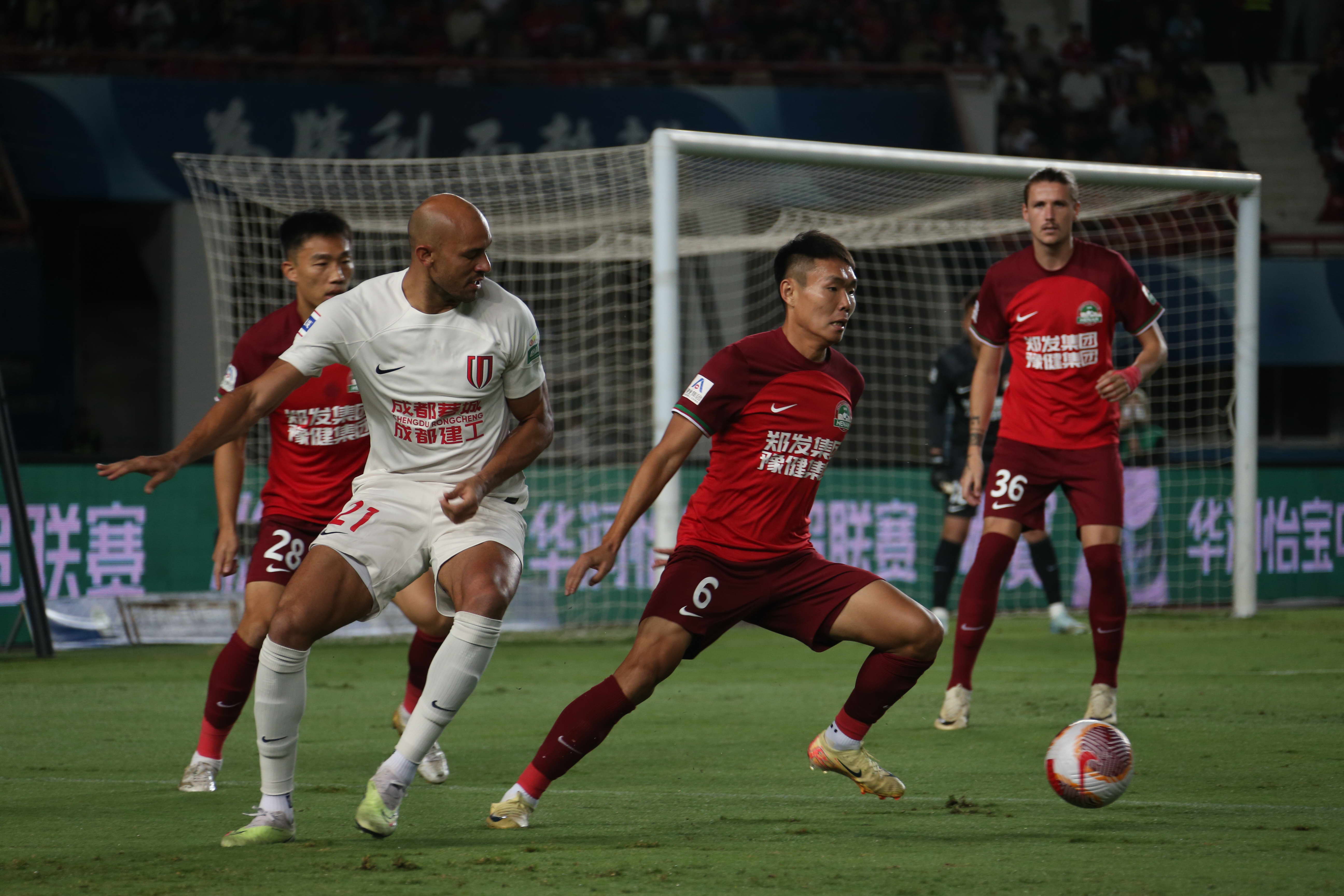 天津男篮以出色表现取得河南队 天津男篮以出色表现取得河南队