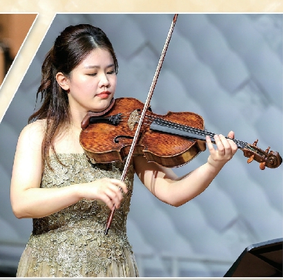 新秀球员闪耀舞台展现个人实力 新秀球员闪耀舞台展现个人实力