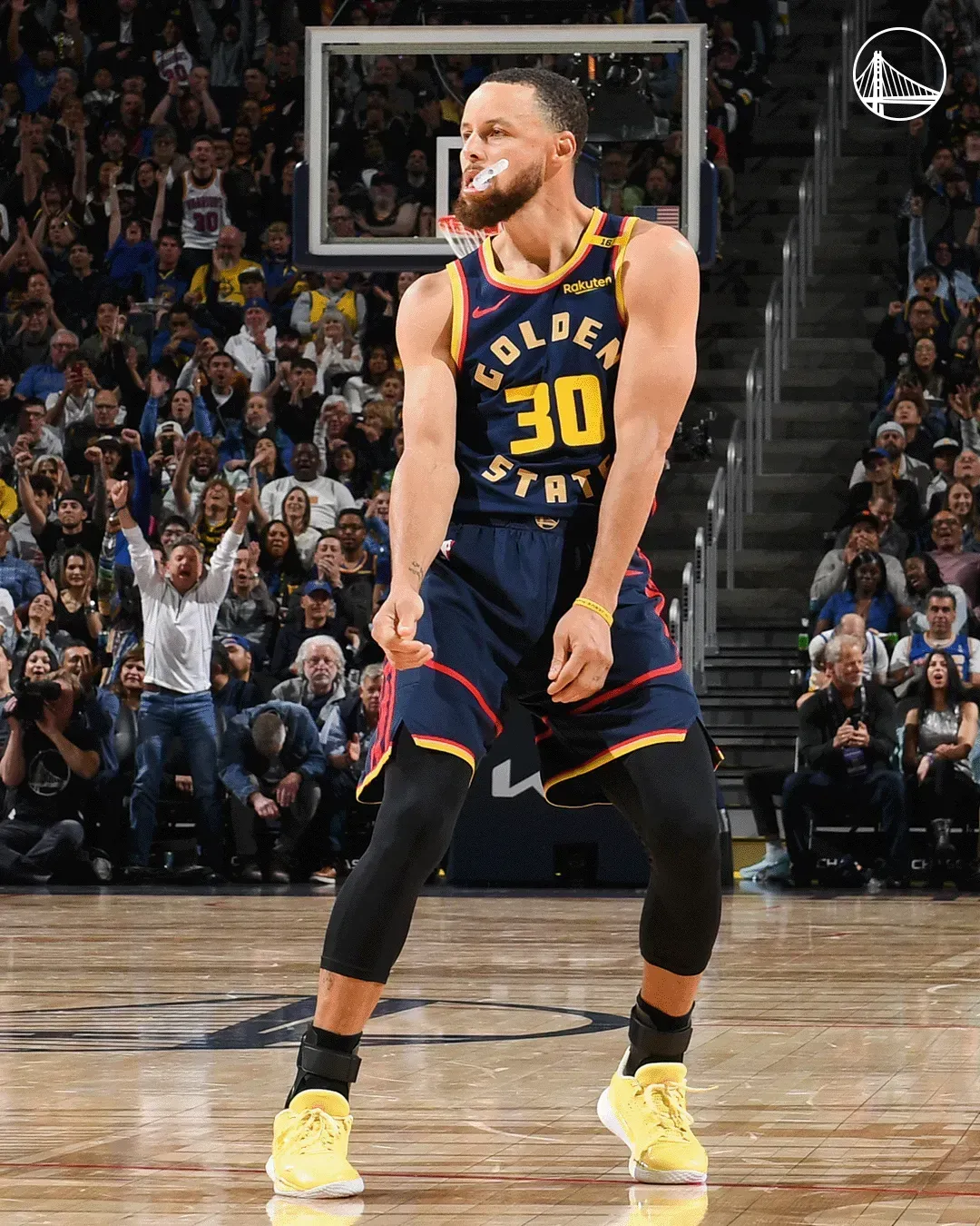 勇士战胜骑士，库里火力全开的简单介绍