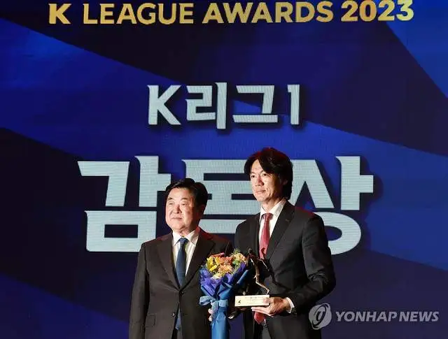 恒大宣布与球员金英权合同终止,金英权将返回韩国联赛 恒大宣布与球员金英权合同终止,金英权将返回韩国联赛