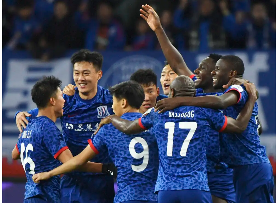 深圳佳兆业客场挑战上海申花，迎战强敌勇争胜利的简单介绍