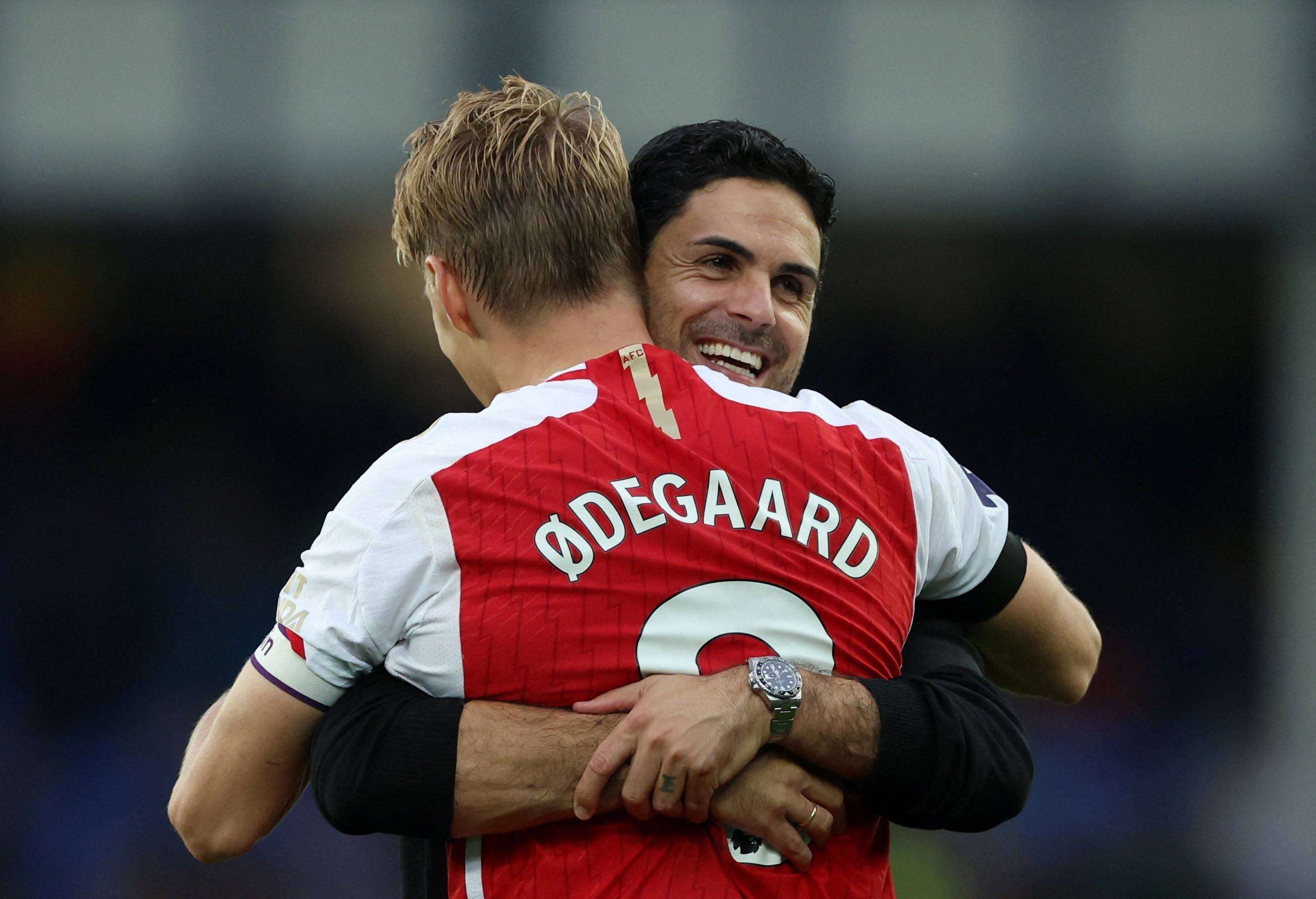 曼城力克阿森纳，戈麦斯刷新纪录的简单介绍